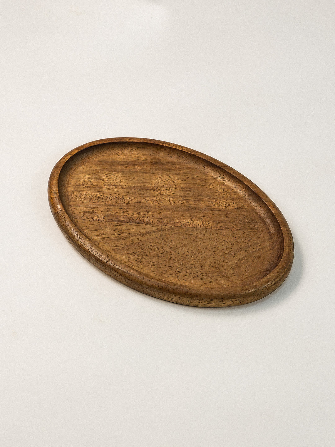 yuvarlak ahşap sunum tabağı – Haugen Yuvarlak Ahşap Sunum Tabağı 22 x 1.8 cm | Noords
