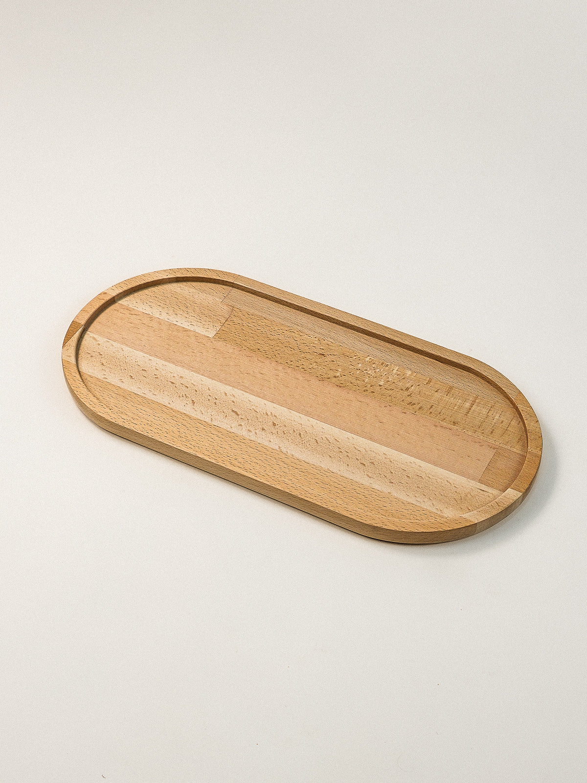 küçük oval ahşap tabak – Skov Küçük Oval Ahşap Tabak 15 x 26 x 1.8 cm | Noords