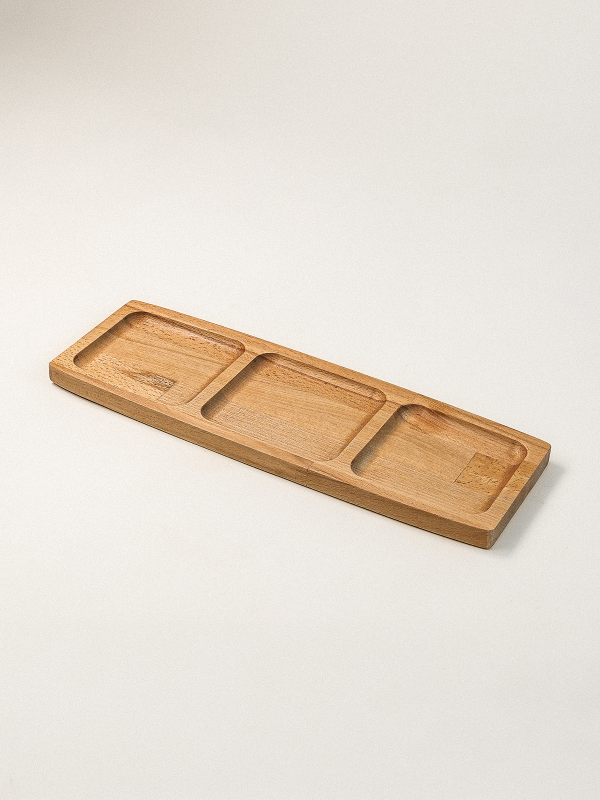 3 bölmeli ahşap çerezlik – Alesund 3 Bölmeli Uzun Ahşap Çerezlik 13 x 38 x 1.8 cm | Noords